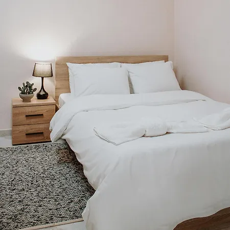아파트 Zeusplace Living
