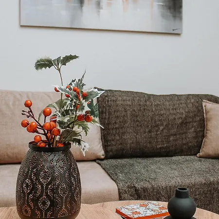 Zeusplace Living